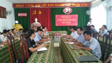 Đảng bộ huyện Cư Jút – Chi bộ khối Đảng: Tổ chức trao huy hiệu 30 năm tuổi Đảng đợt 2/9