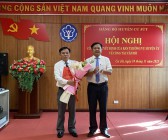 Công bố các quyết định về công tác cán bộ của BHXH huyện  