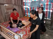 Xót xa hoàn cảnh của em học sinh nghèo cần được giúp đỡ.