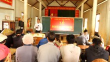 Xã Tâm Thắng:  Trao bò hỗ trợ sinh kế cho hộ nghèo ĐBDTTS
