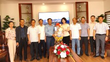 Đồng chí Lê Trọng Yên, TUV, Phó chủ tịch UBND tỉnh Đăk Nông: Thăm, tặng quà công ty TNHH sản xuất – thương mại – dịch vụ Nam Đạt xã Cư Knia, huyện Cư Jút