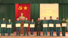 Bế mạc huấn luyện lực lượng tự vệ năm 2024