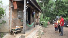 Hoàn cảnh nhiều khó khăn của người phụ nữ DTTS ở Buôn Buôr, xã Tâm Thắng