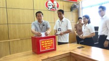 Huyện uỷ phát động quyên góp ủng hộ đồng bào bị thiệt hại do cơn bão số 3