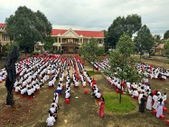 Phó Chủ tịch UBND Tỉnh Lê Trọng Yên dự Lễ khai giảng tại Trường THPT Phan Bội Châu