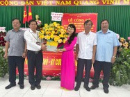Công bố và trao quyết định nghỉ hưu đối với Giám đốc Trung tâm Y tế huyện CưJút