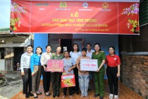 Bàn giao nhà tình thương tại Thị trấn Ea T’ling