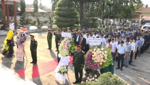 Viếng nghĩa trang liệt sỹ huyện nhân dịp Tết Nguyên đán Ất Tỵ 2025