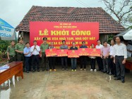 Khởi công xây dựng nhà ở cho các hộ nghèo ở xã Nam Dong