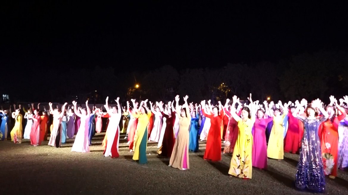 ao dai 1