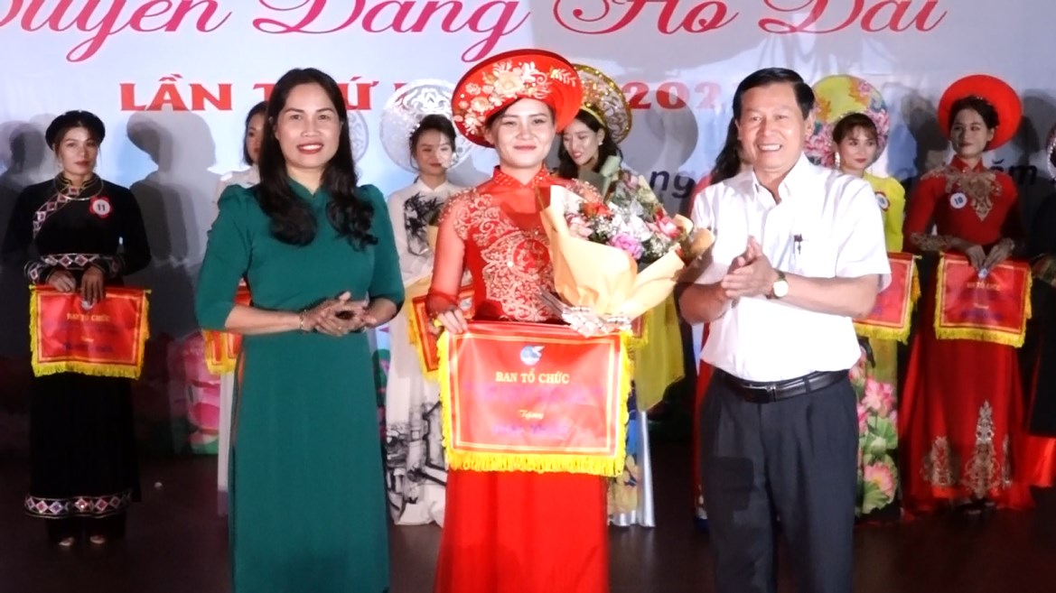 ao dai 5
