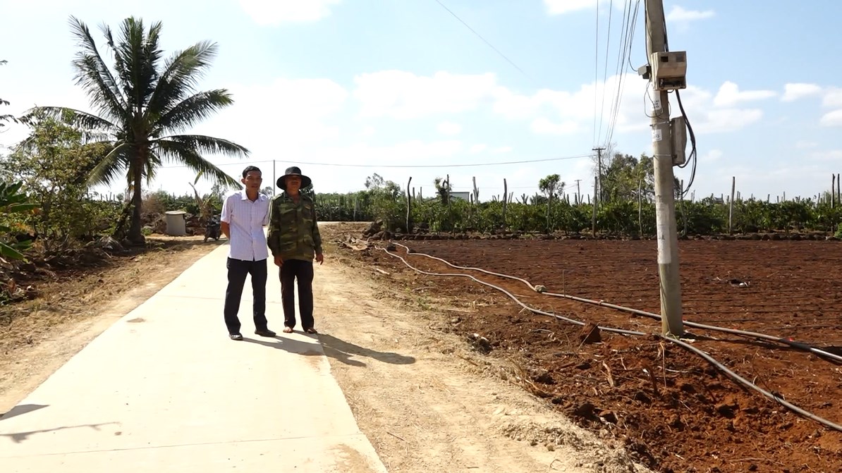 tuyen duong thon 16 duoc nang cap mo rong