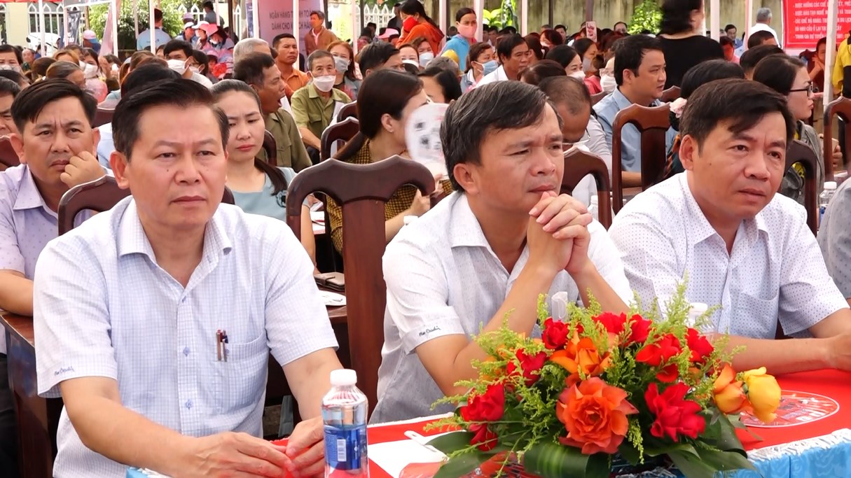 ngay hoi viec lam 2