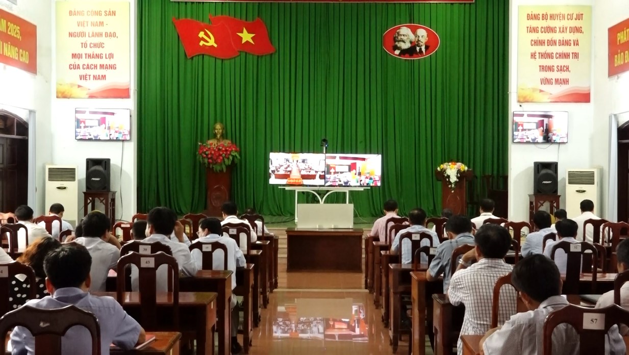 hoi nghi truc tuyen 1