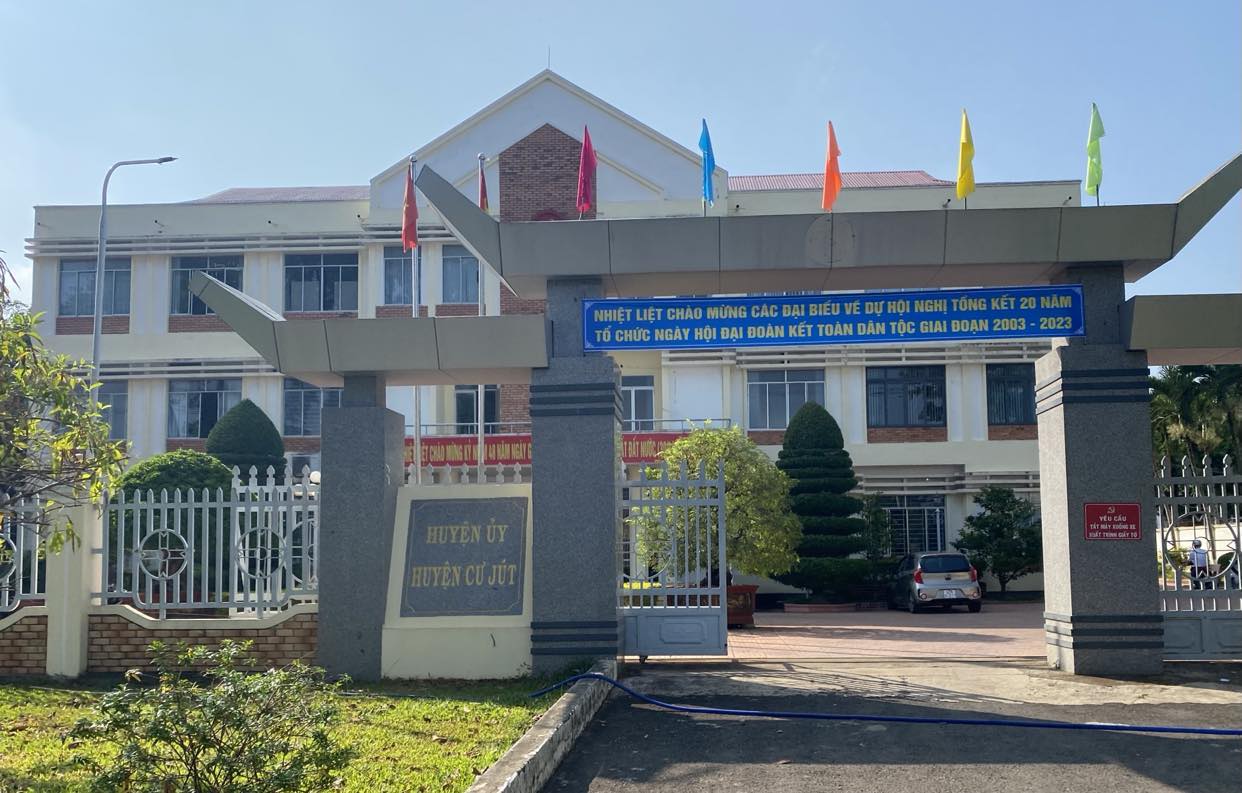 van phong 8
