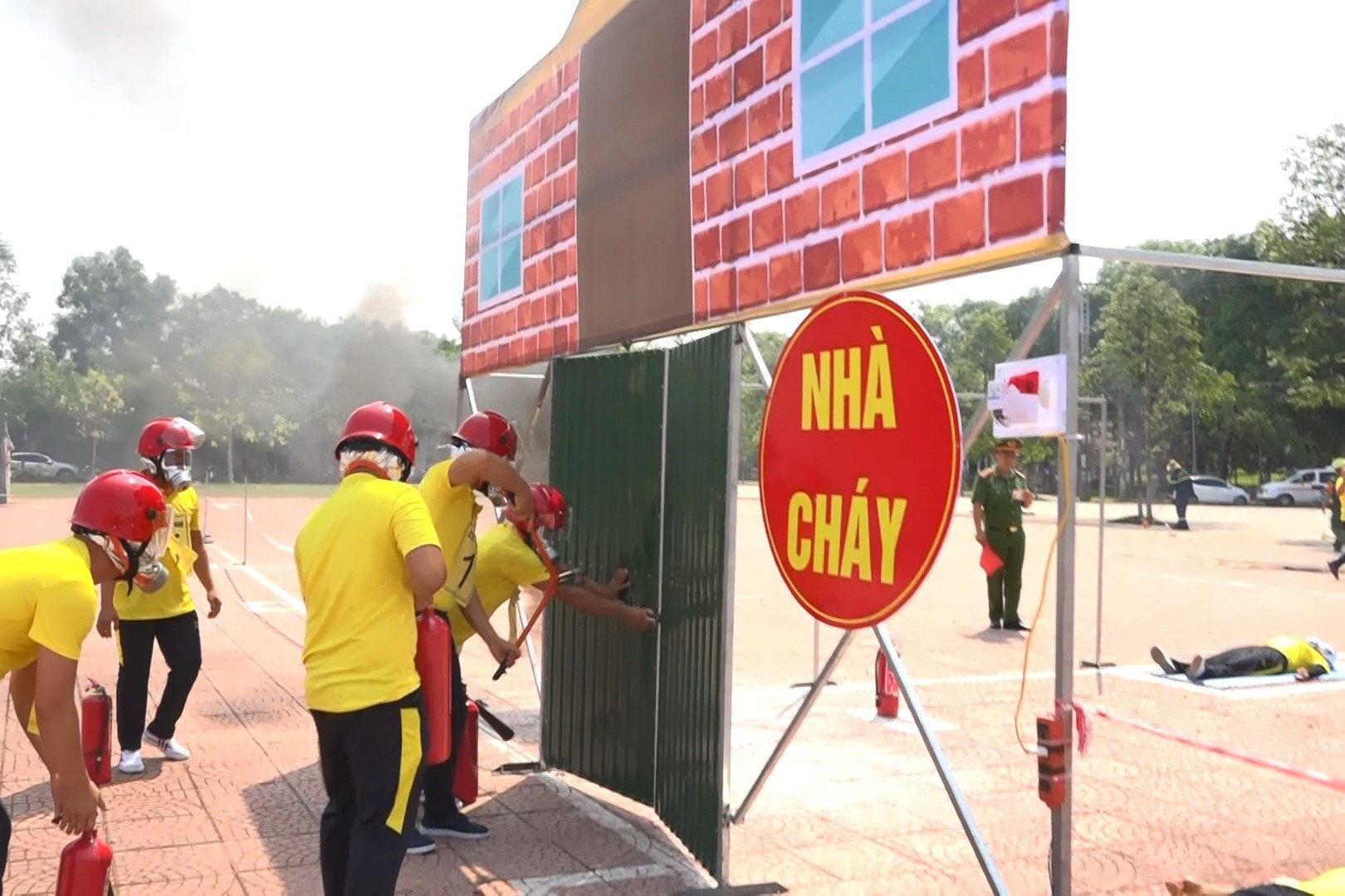 cac doi tham gia phan thiky thuat pccc va cnch trong tinh huong xay ra hoa hoan