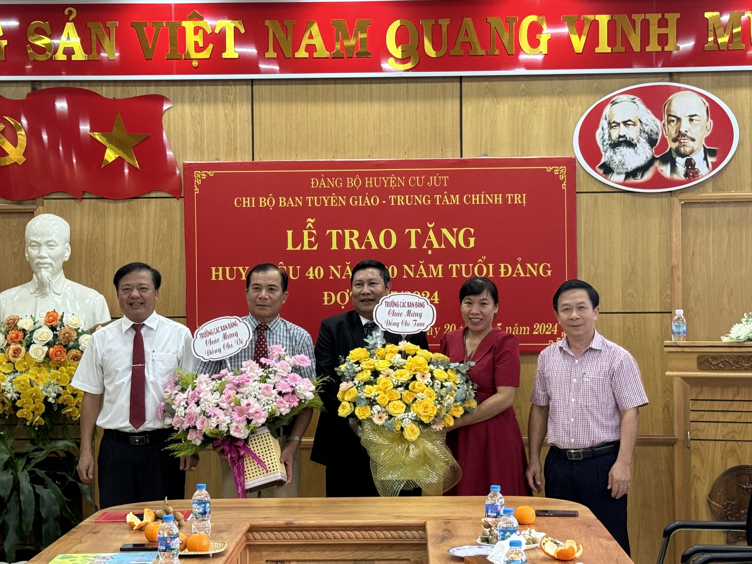 huy hieu15