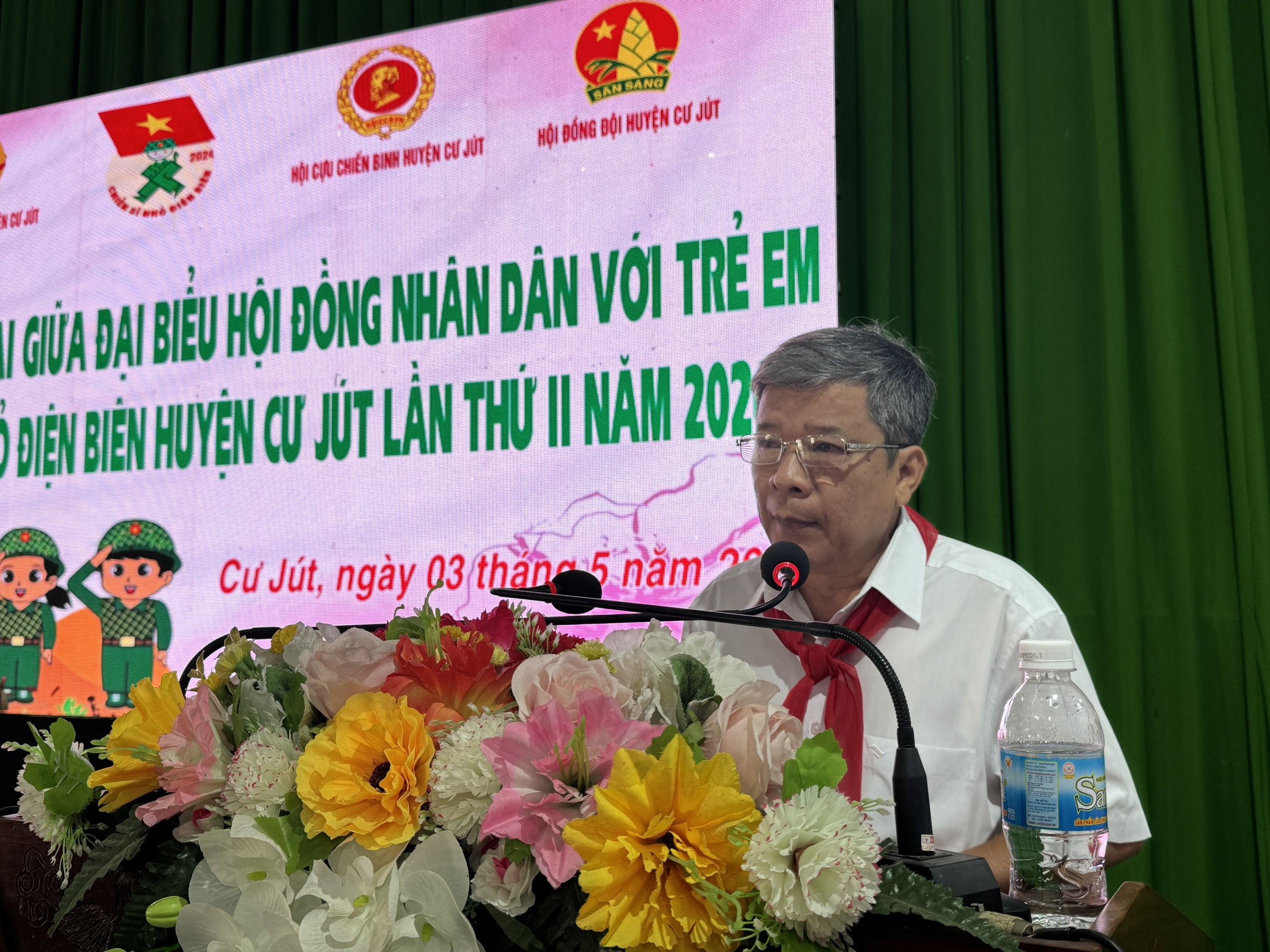 lien hoan11