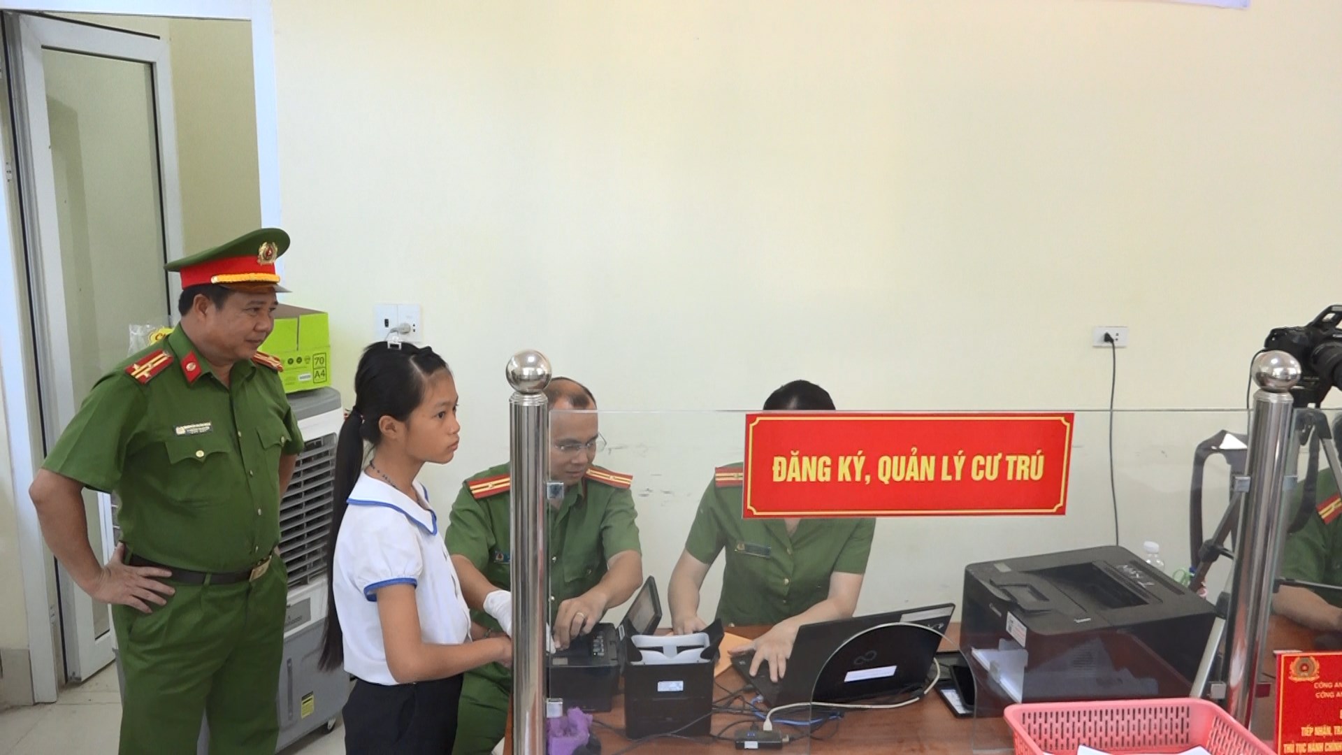 can cuoc 4