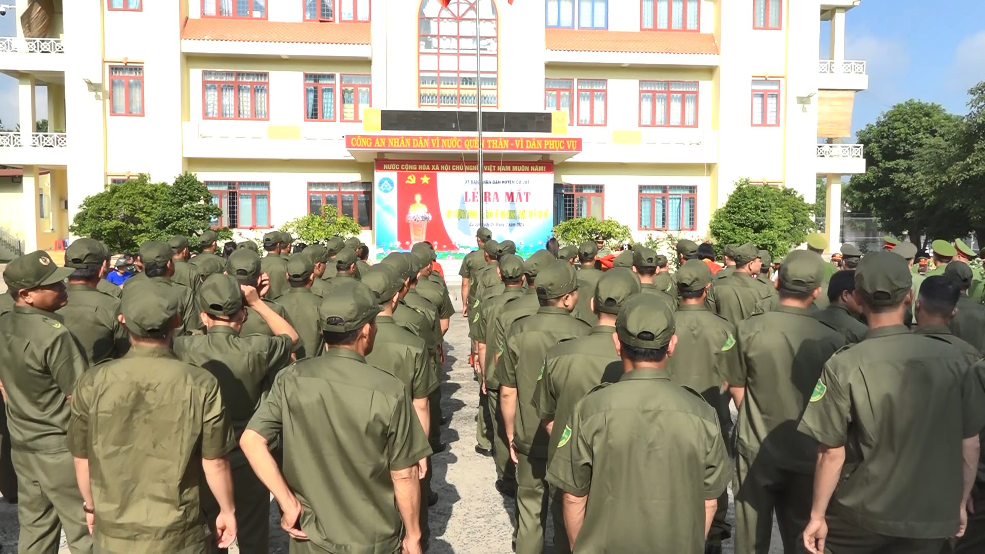 ra mat 1