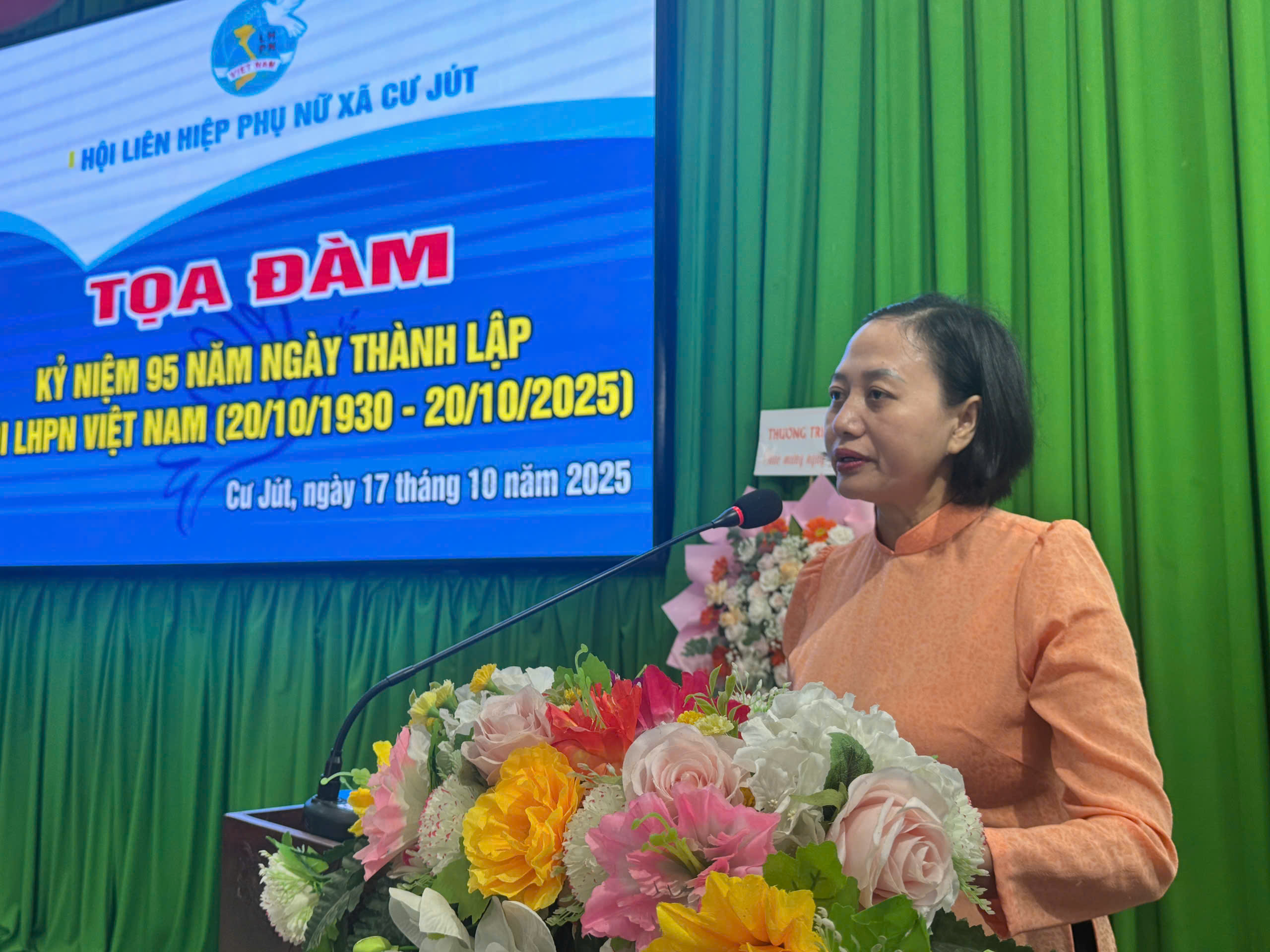 z7125202400998 9524195932aa4f567ecbc9c6562c616b