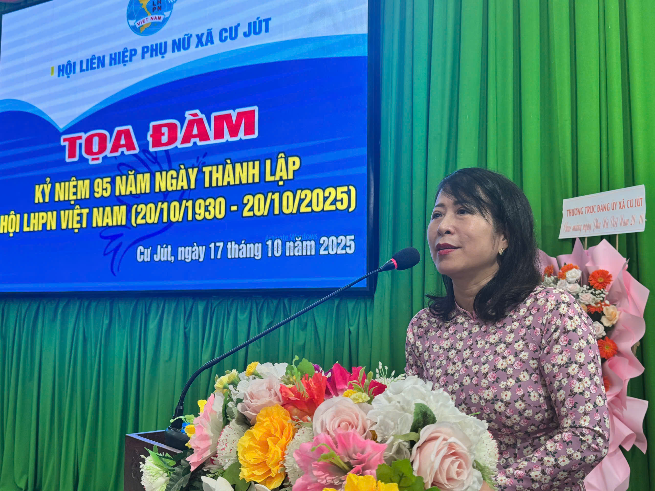 z7125202435747 35accb15df23589b0c99b270b4e496a0