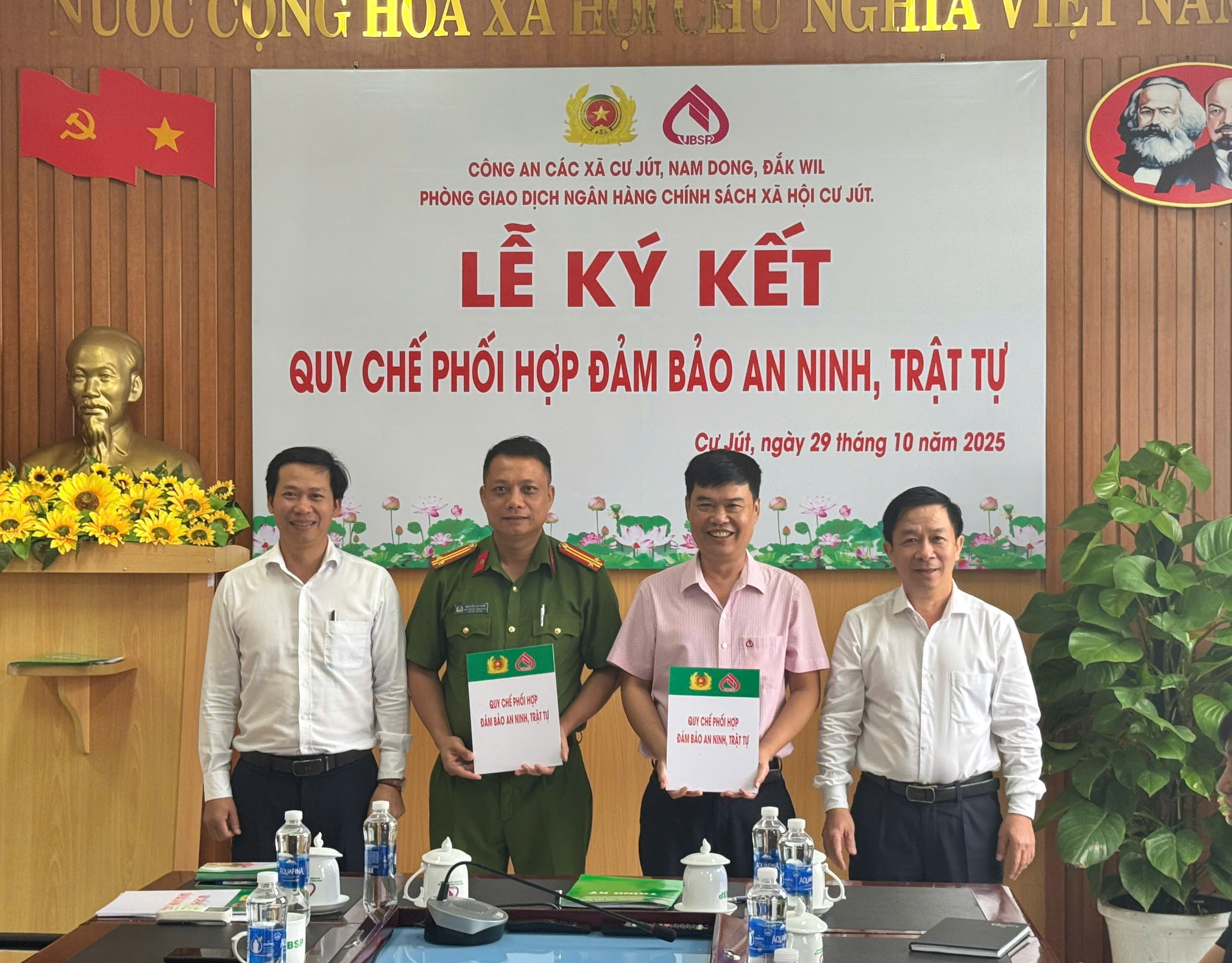 z7166722237336 0168b584d0de56014d8b3e9ced5bce09