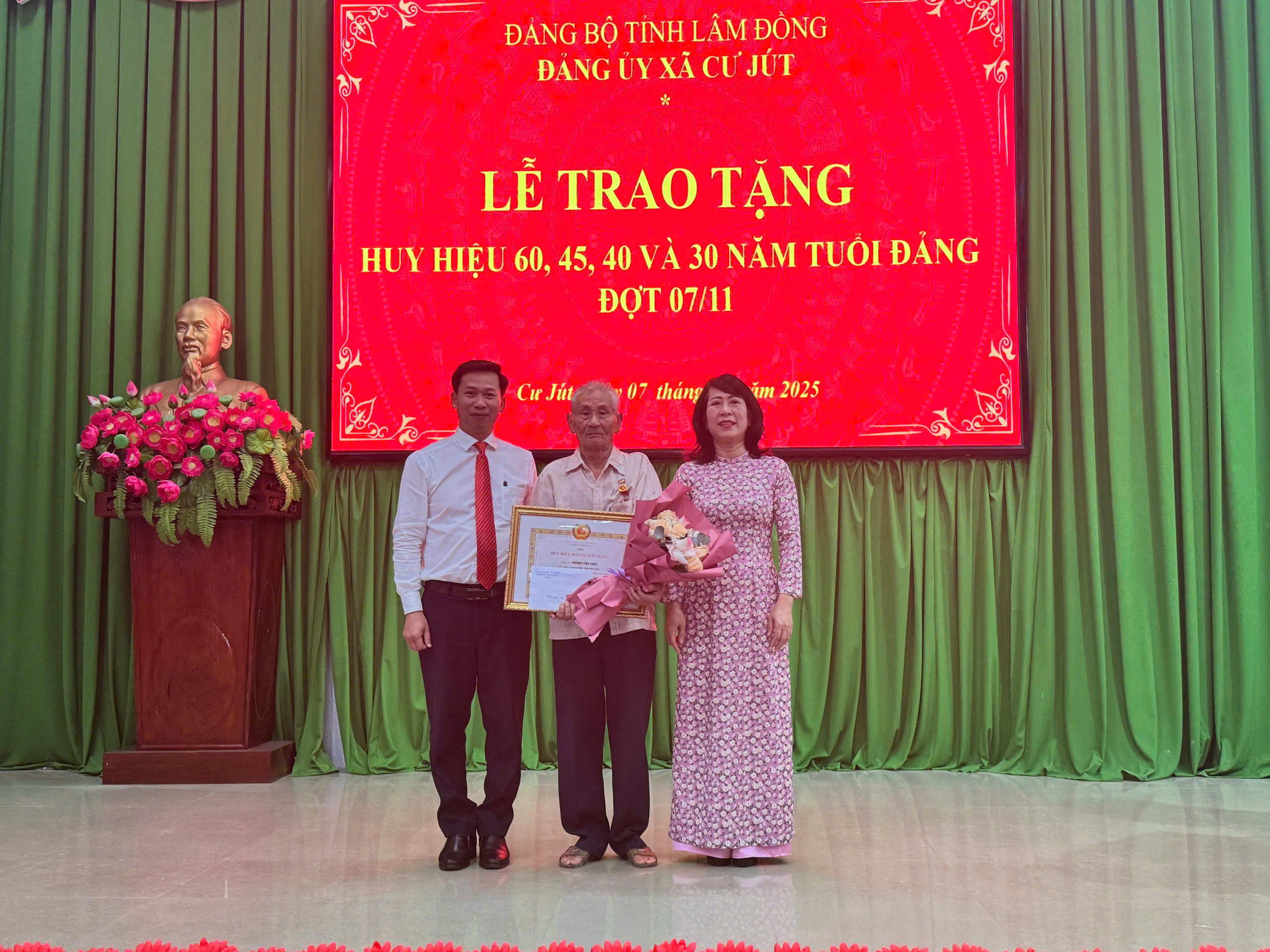 z7208654758406 d2ad42a3160f42416d570f91f79f72e4